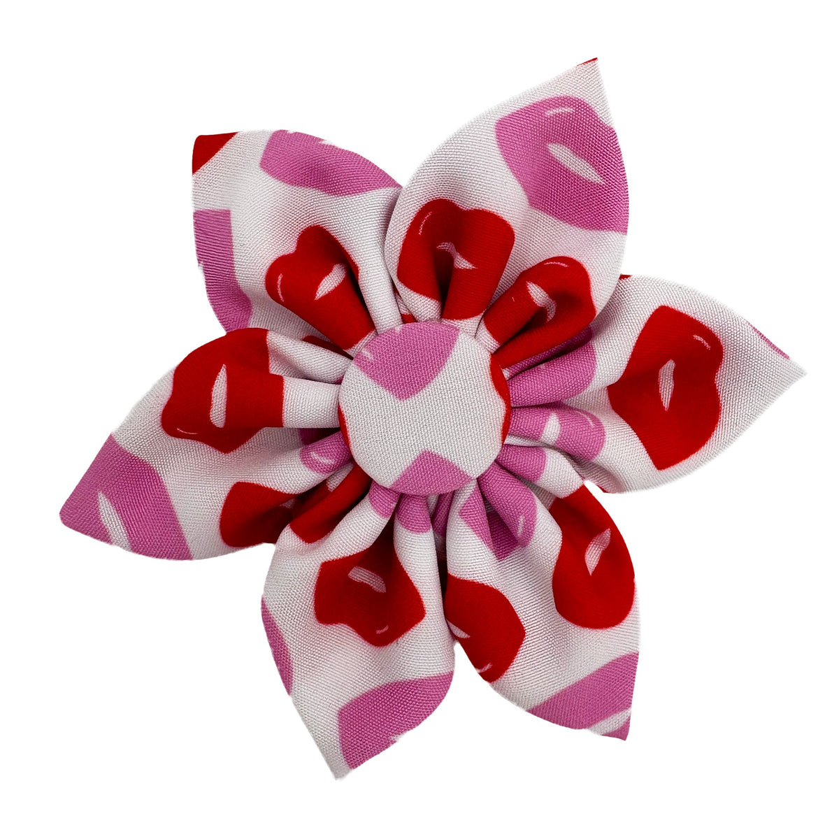 Kiss Kiss Pinwheel